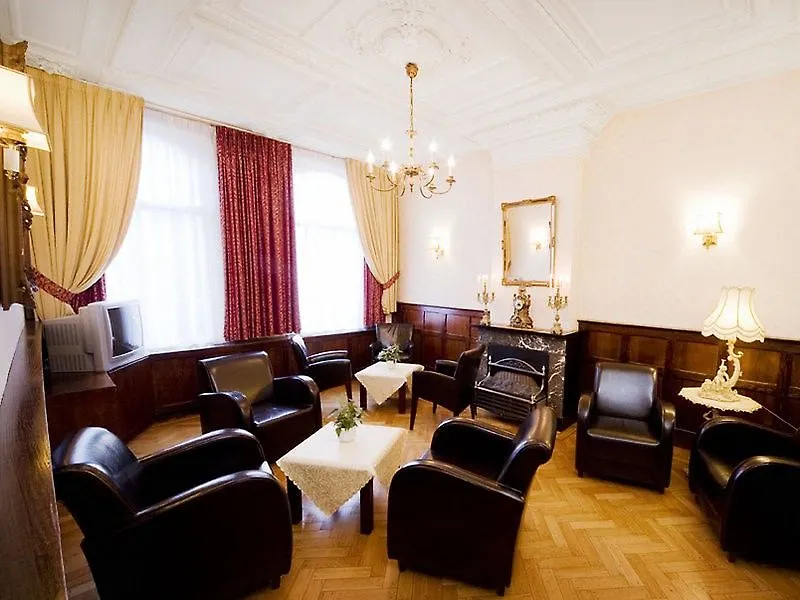 Hotel Van Walsum Ρότερνταμ 3*,
