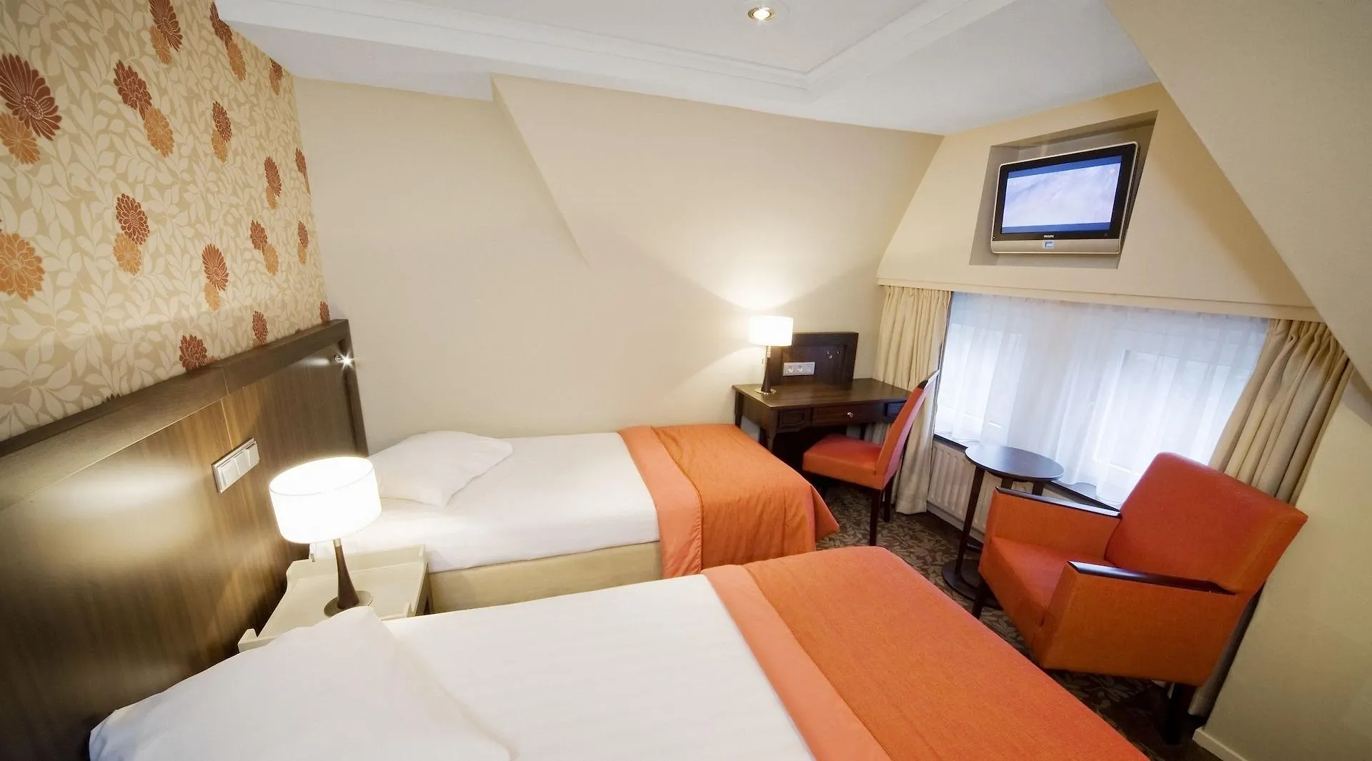 Hotel Van Walsum Rotterdam 3*,  Holland